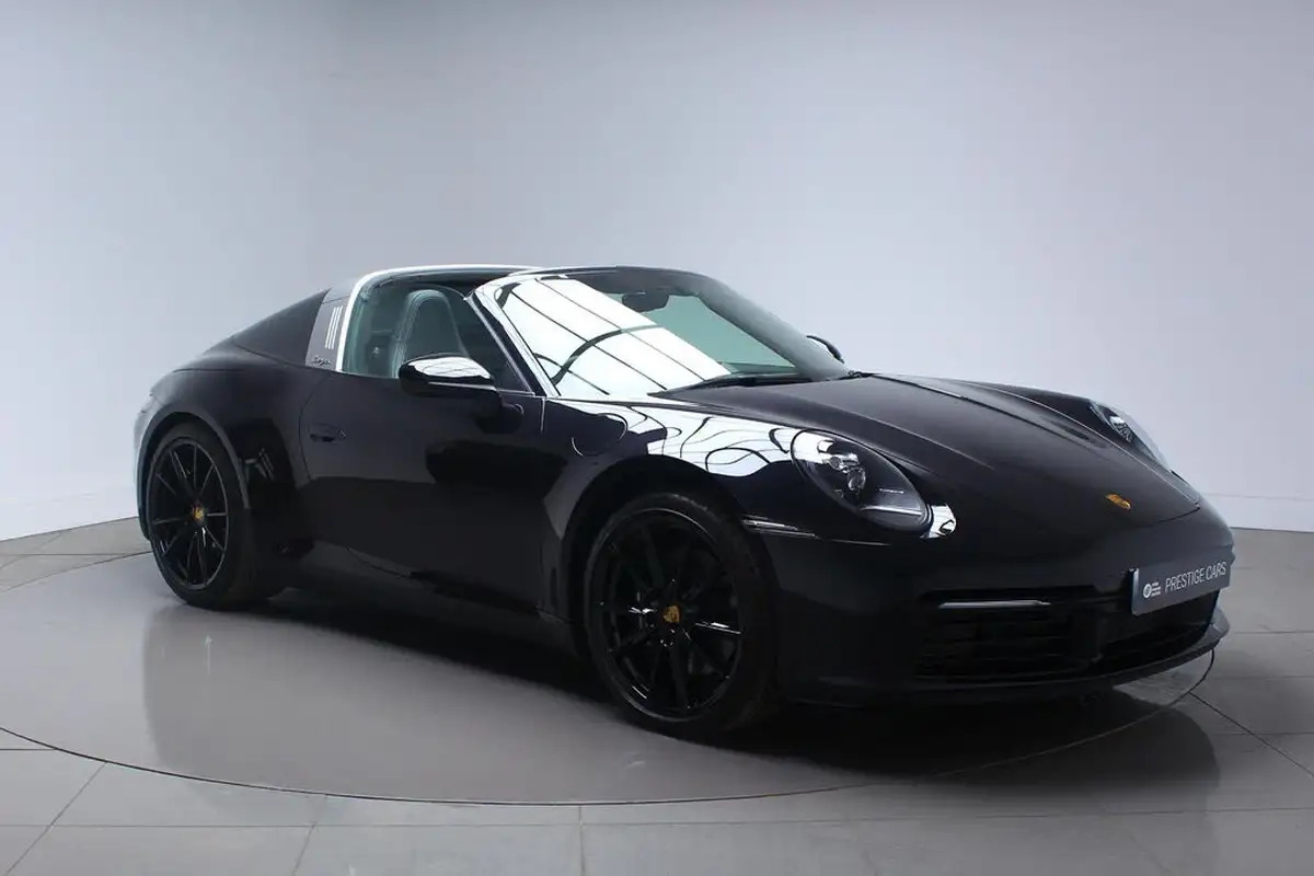 2023-porsche-911-30-targa-4s-pdk-big-3
