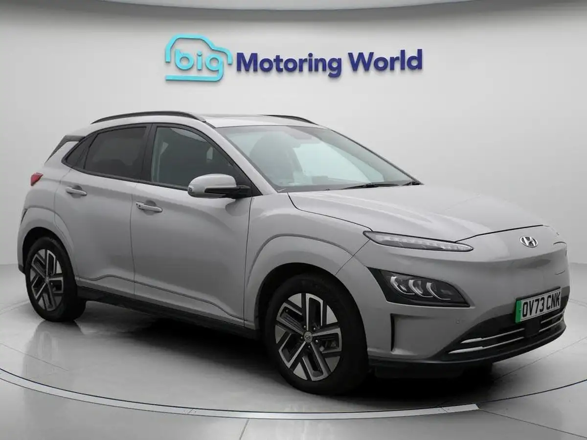 2023-hyundai-kona-e-ultimate-204ps-64kwh-105kw-obc-big-0