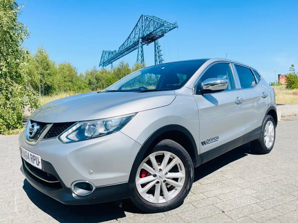 2014-nissan-qashqai-12-acenta-premium-big-0