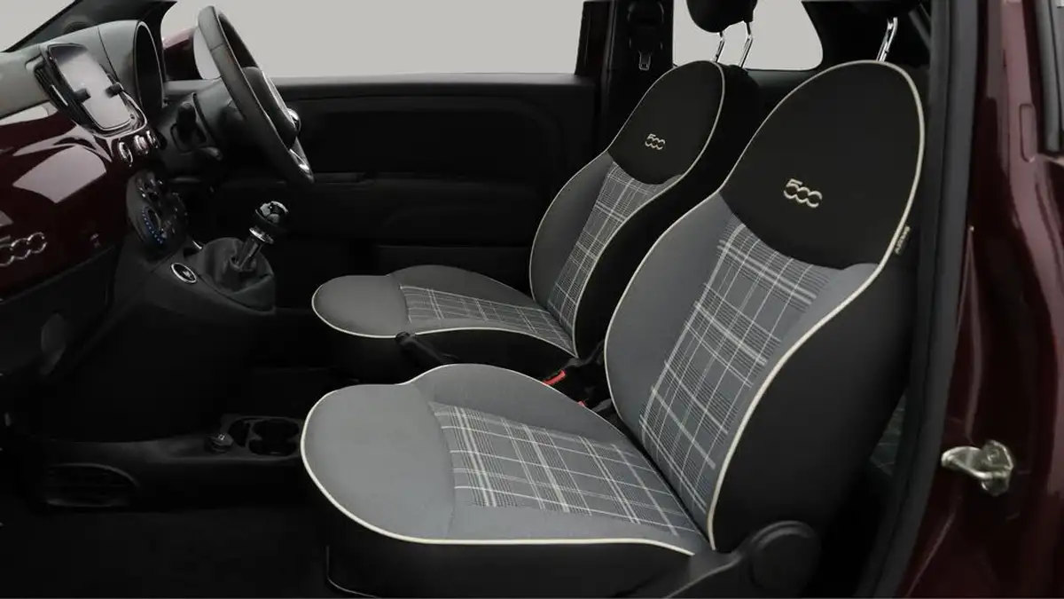 2020-fiat-500-10-lounge-big-14