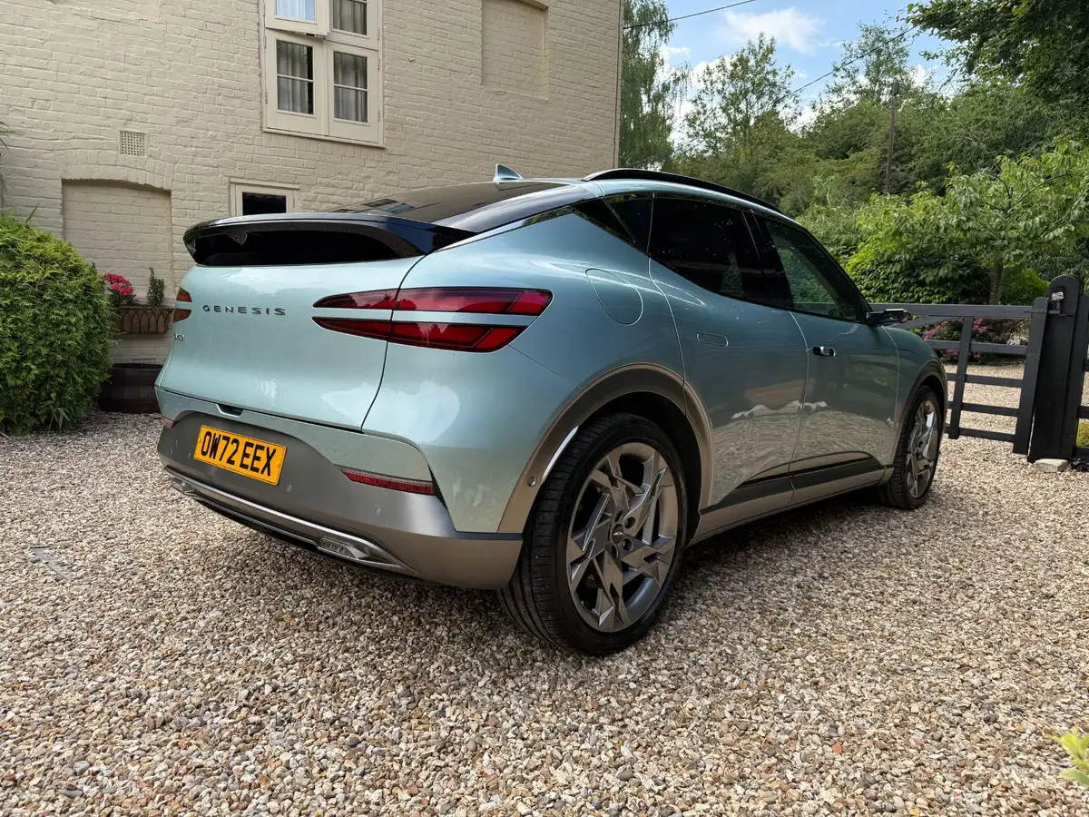 2022-genesis-gv60-e-sport-plus-big-63