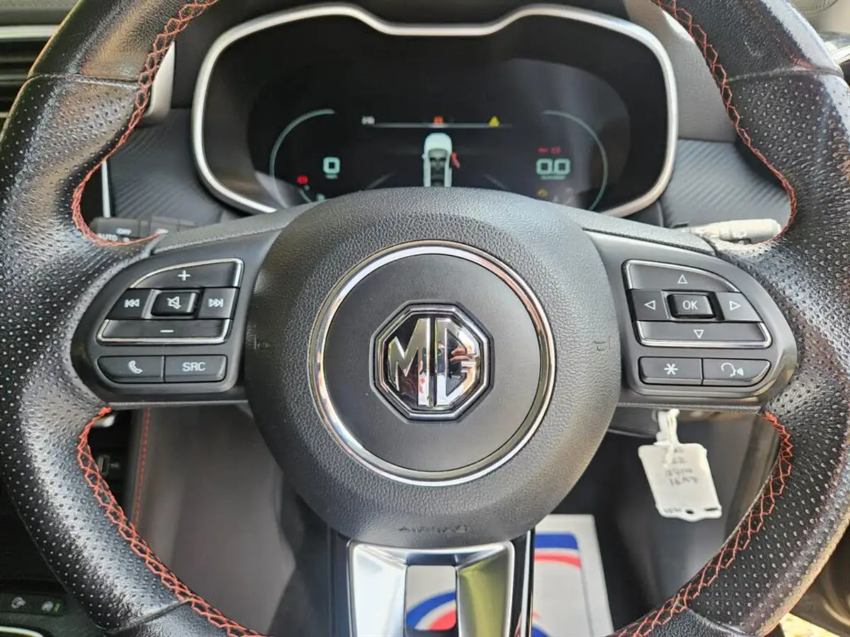 2021-mg-zs-suv-15-vti-tech-exclusive-big-25