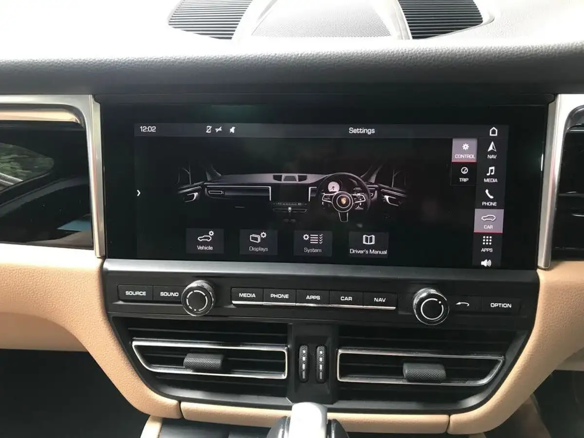2019-porsche-macan-30-v6-s-big-22