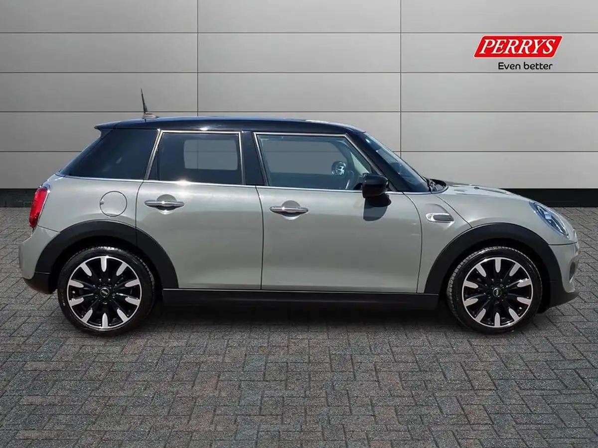 2019-mini-cooper-15-cooper-exclusive-134bhp-hatchback-5d-big-2