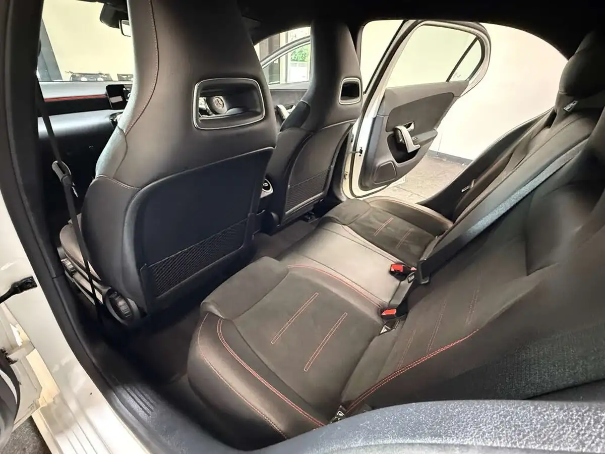2019-mercedes-benz-a-class-20d-a200d-amg-line-hatchback-5d-big-42
