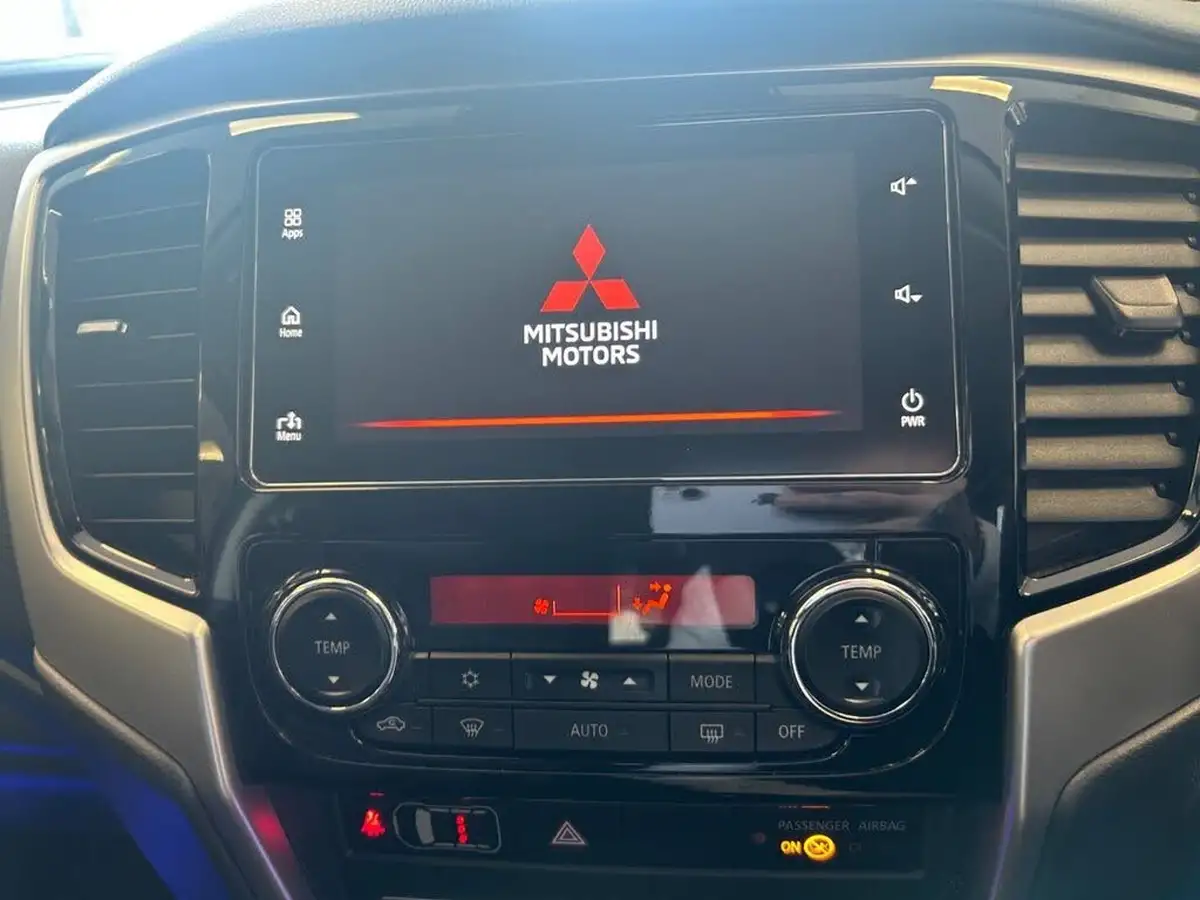 2021-mitsubishi-l200-22di-d-barbarian-auto-big-23