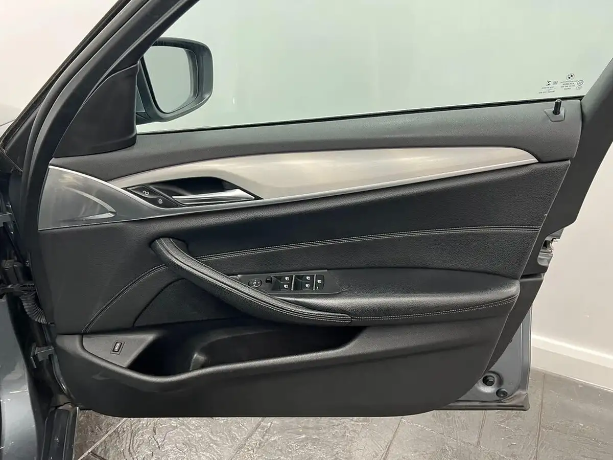 2017-bmw-5-series-20td-520d-se-188bhp-saloon-4d-big-34