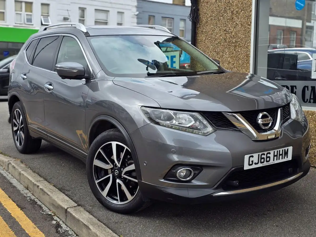 2016-nissan-x-trail-16-dig-t-tekna-7-seat-big-0