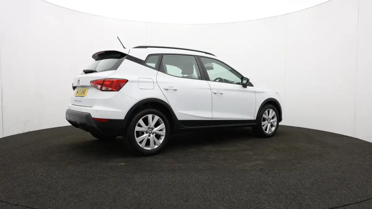 2021-seat-arona-10-tsi-se-technology-110ps-dsg-big-35