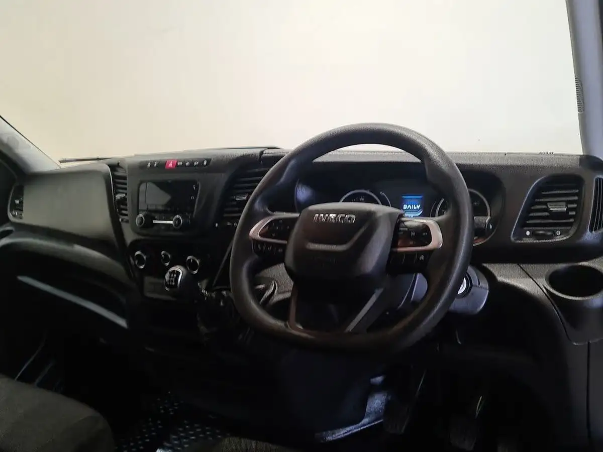 2023-iveco-daily-s-class-23td-35s14v-business-3520mm-h2-136pseu6dt-big-27