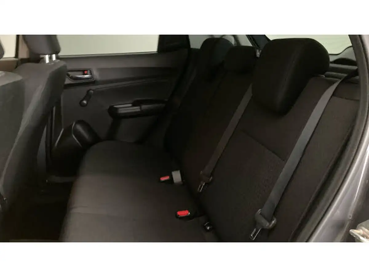 2021-suzuki-swift-12-dualjet-sz-l-big-15