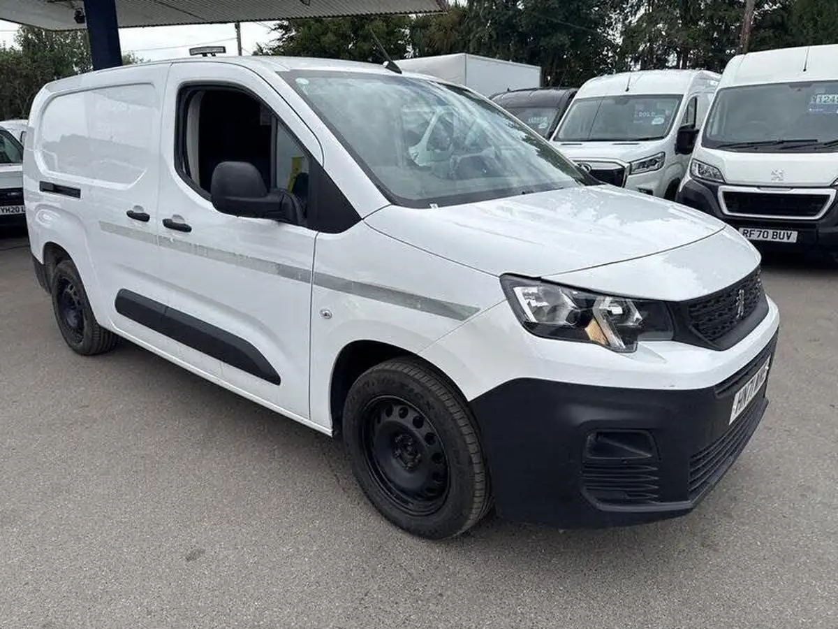 2021-peugeot-partner-15-bluehdi-950-professional-premium-100pseu6d-big-3