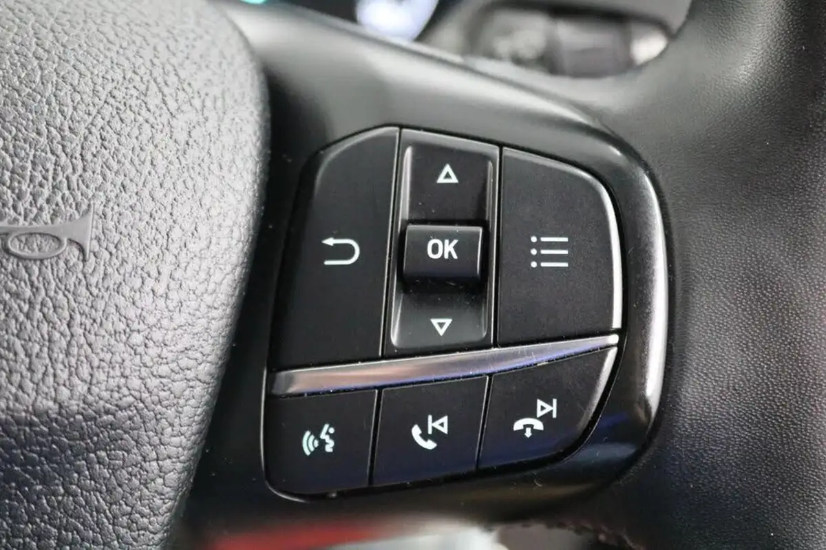 2022-ford-transit-custom-20tdci-340-l1h1-limited-170pseu6dt-auto-big-33