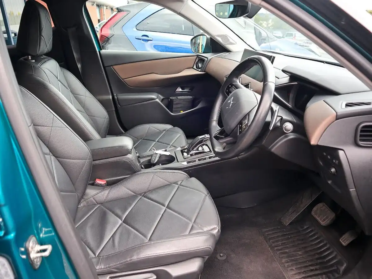 2019-ds-ds-3-crossback-12-puretech-prestige-155ps-ss-eat8-big-2