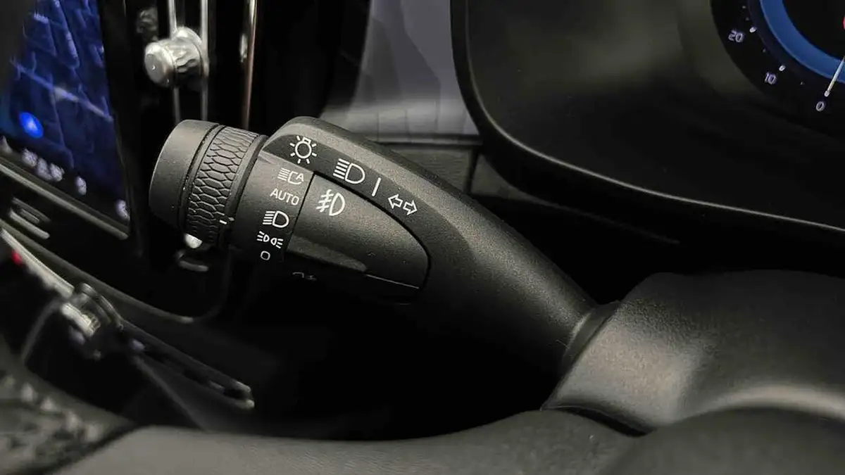 2022-volvo-c40-e-twin-recharge-pro-big-37