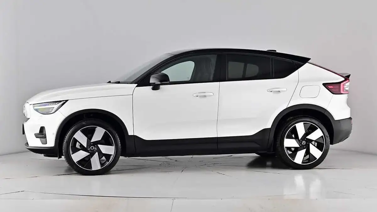 2022-volvo-c40-e-twin-recharge-pro-big-61