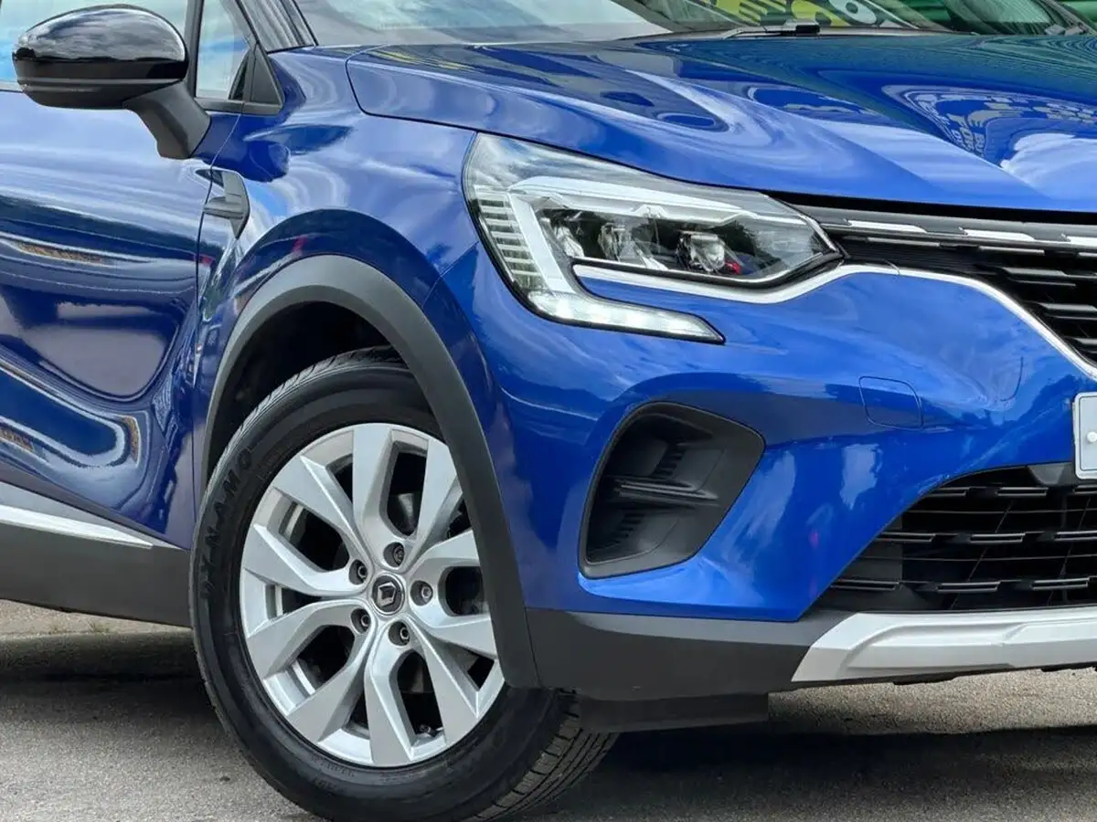 2020-renault-captur-15dci-iconic-95bhp-big-14
