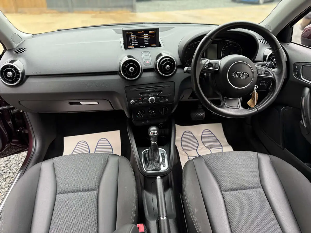 2014-audi-a1-14-sport-140ps-hatchback-3d-1395cc-s-tronic-big-3