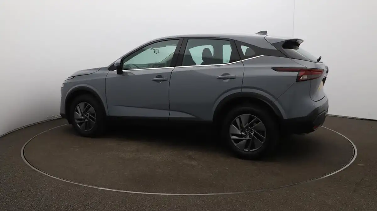 2023-nissan-qashqai-13-dig-t-acenta-premium-140ps-big-33