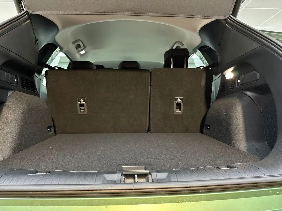 2025-ford-kuga-25t-active-243ps-phev-big-33