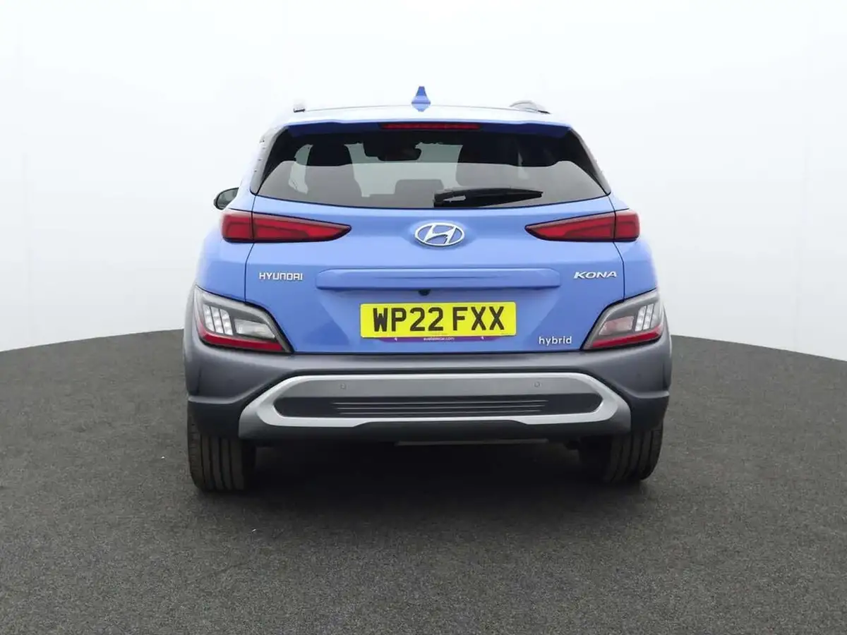 2022-hyundai-kona-16-gdi-premium-big-3