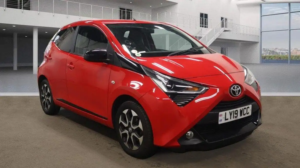 2019-toyota-aygo-10-vvt-i-x-trend-x-shift-big-0