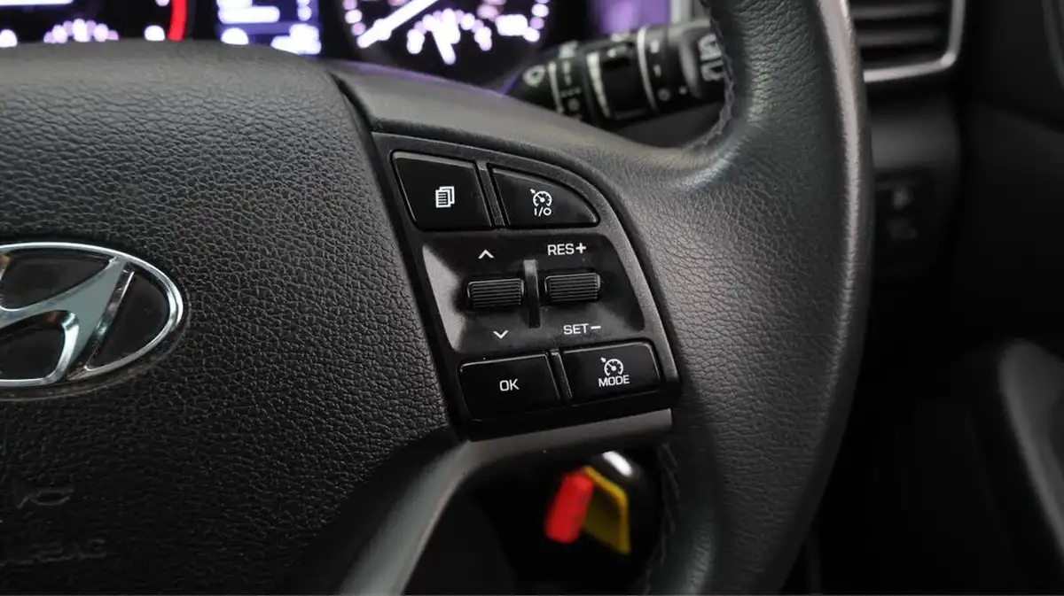 2020-hyundai-tucson-16-gdi-se-nav-big-22