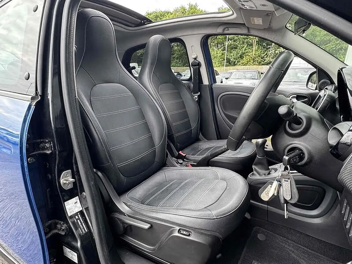 2015-smart-forfour-10-night-sky-prime-premiumss-big-22