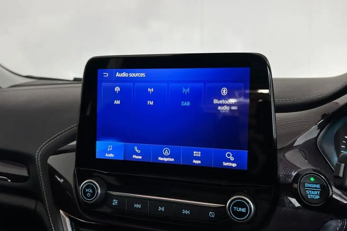 2019-ford-fiesta-10t-vignale-125ps-5d-big-18