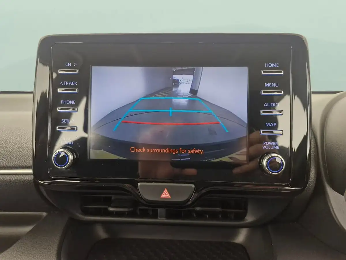 2022-toyota-yaris-15-vvt-i-icon-big-33