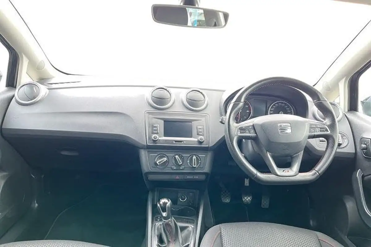 2016-seat-ibiza-12-tsi-fr-110ps-hatchback-5d-big-9
