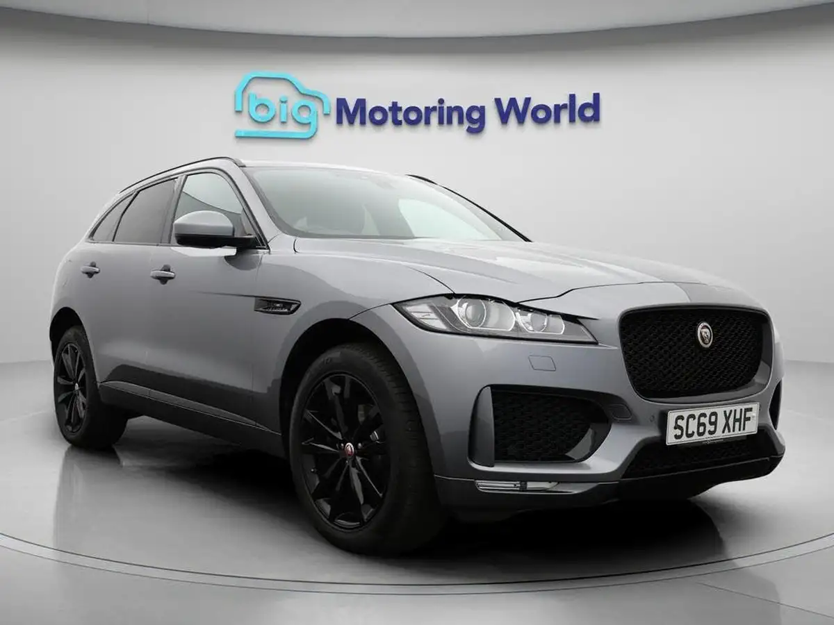 2020-jaguar-f-pace-20-i4d-chequered-flag-180ps-big-0