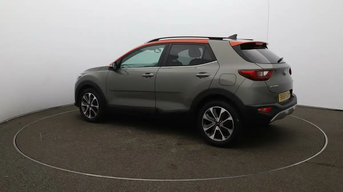 2018-kia-stonic-10-t-gdi-4-big-36