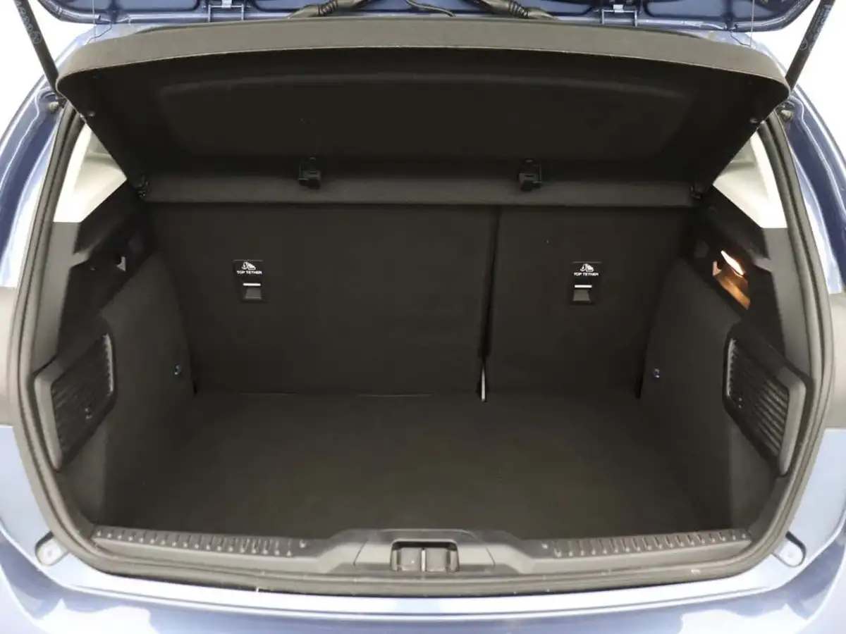 2020-ford-focus-10t-active-x-hatchback-auto-big-16