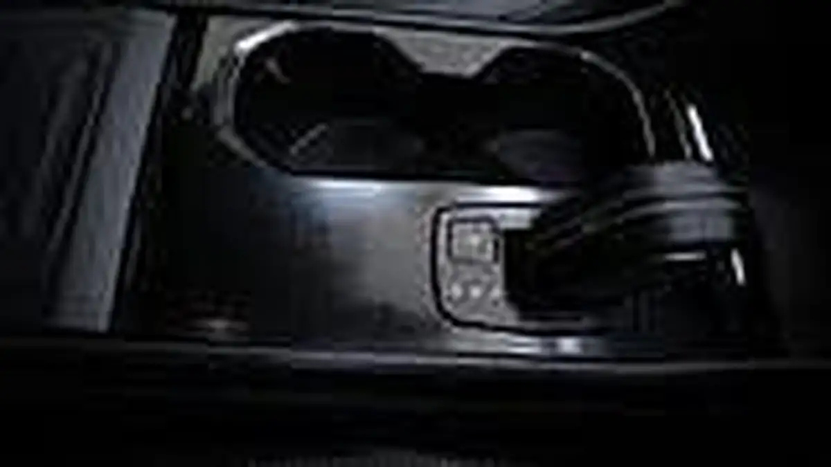 2022-volvo-xc40-e-twin-recharge-big-55