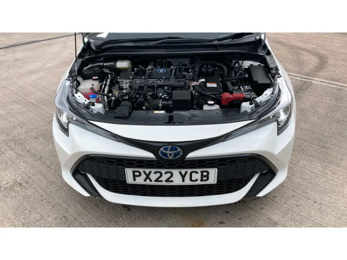 2022-toyota-corolla-18-vvt-i-design-120bhp-trk-hatchback-5d-big-7