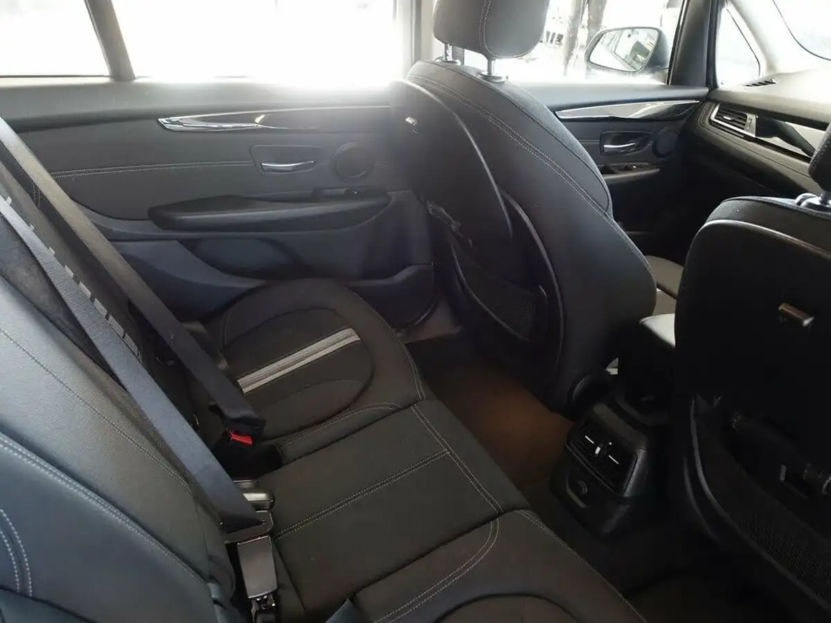 2017-bmw-2-series-15-218i-sport-136bhp-gran-tourer-5d-big-17