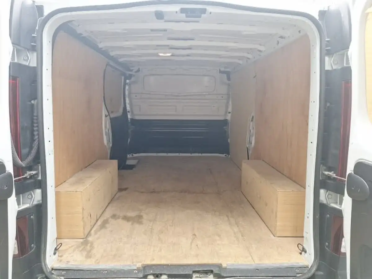 2022-renault-trafic-20dci-ll30-130-business-panel-big-7