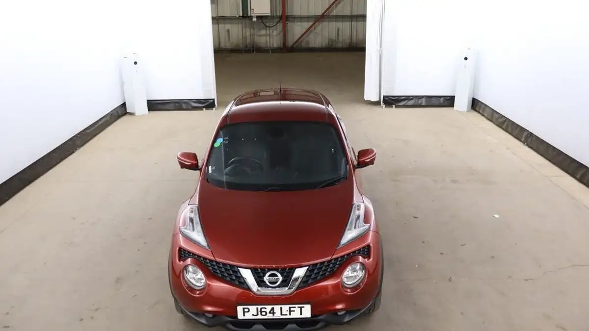 2014-nissan-juke-16-tekna-117ps-1598cc-xtronic-cvt-big-13