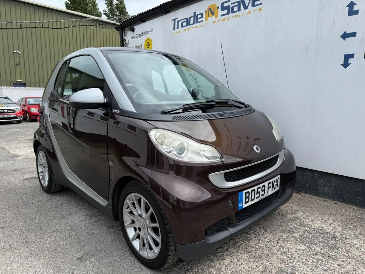 2009-smart-fortwo-10-passion-71bhp-coupe-big-0