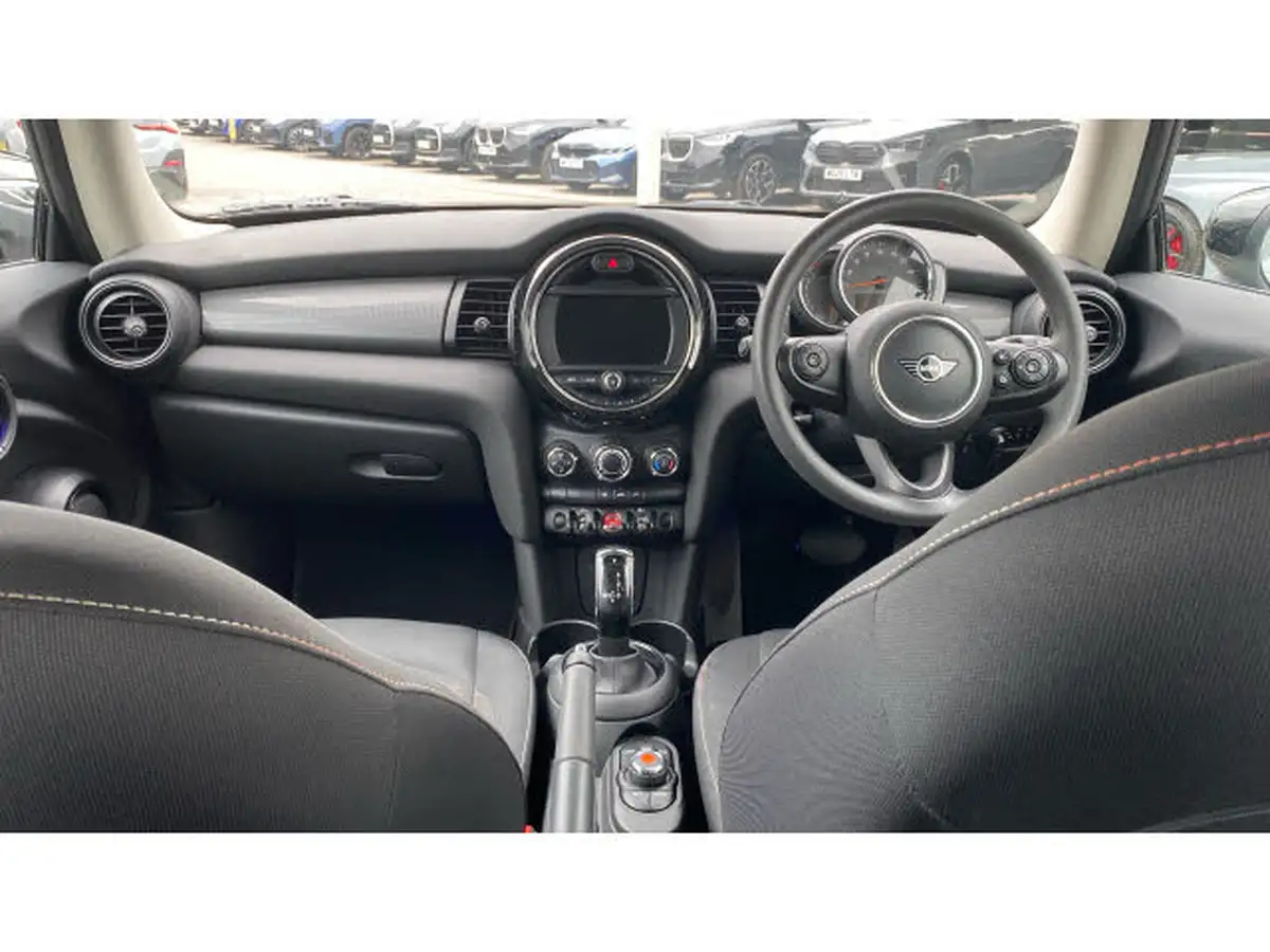 2019-mini-cooper-15-cooper-classic-hatchback-3d-auto-big-3