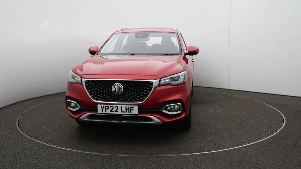 2022-mg-hs-15t-gdi-excite-162ps-dct-big-37