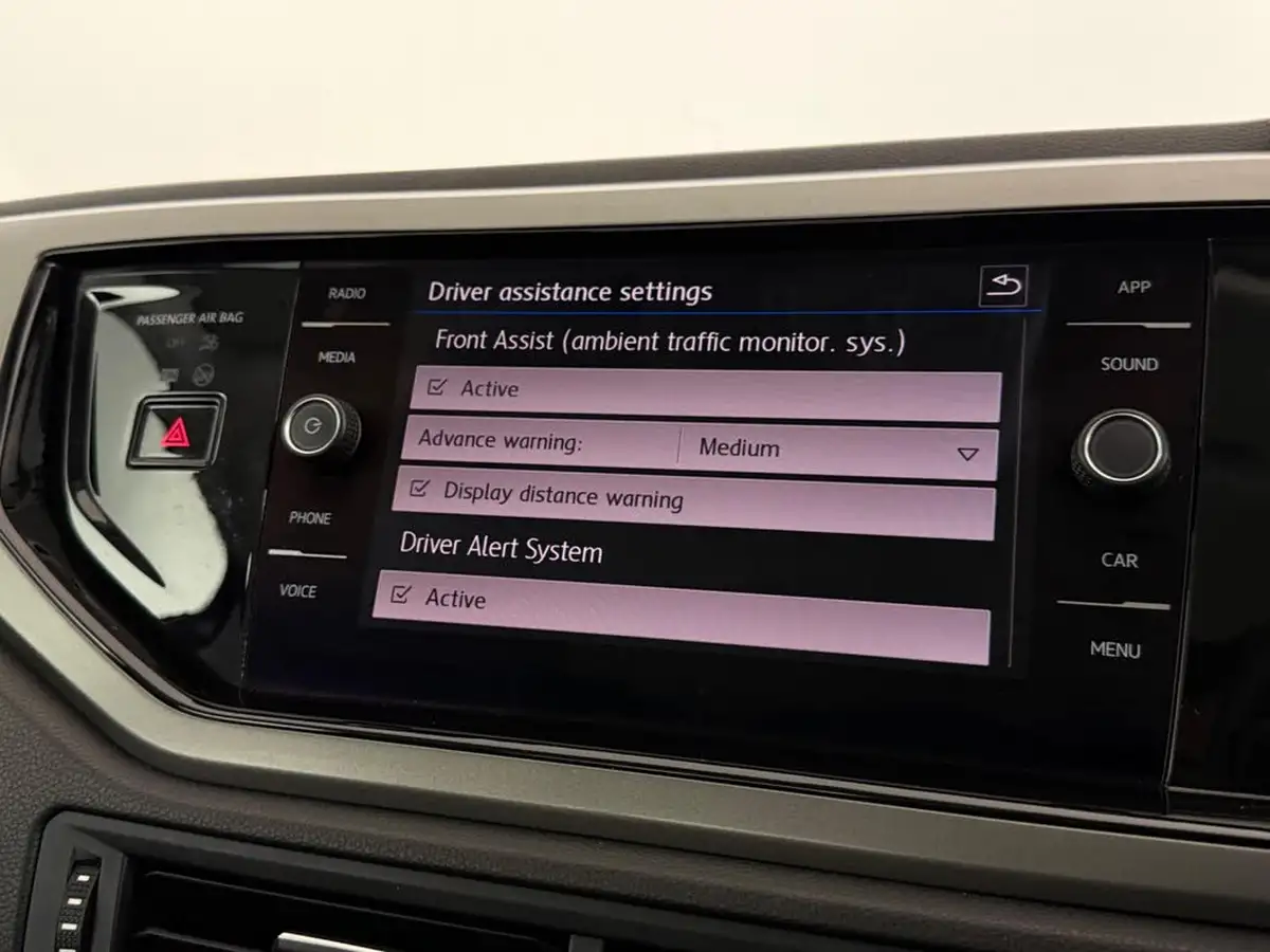 2019-volkswagen-polo-10-tsi-se-big-36