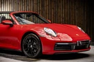 2020-porsche-911-30-targa-4-small-9