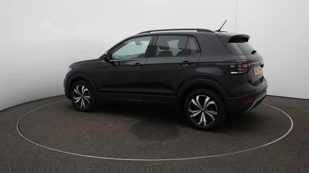 2022-volkswagen-t-cross-10-tsi-black-edition-110ps-big-36