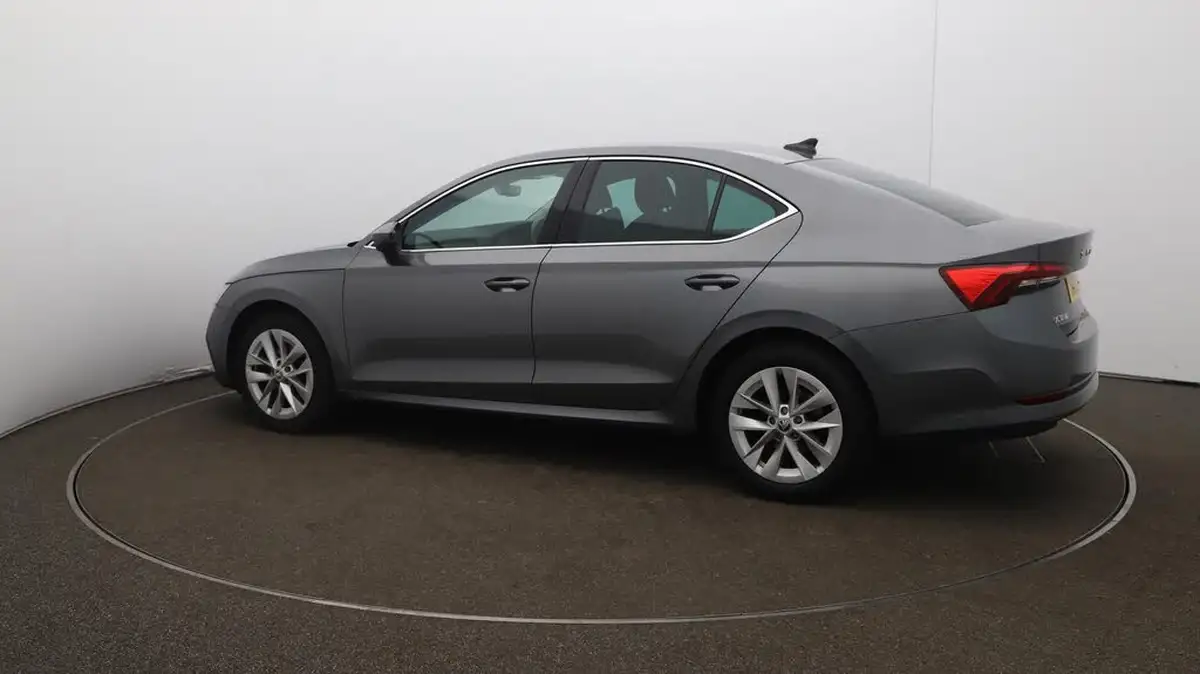 2022-skoda-octavia-20tdi-se-l-116ps-hatchback-dsg-big-47