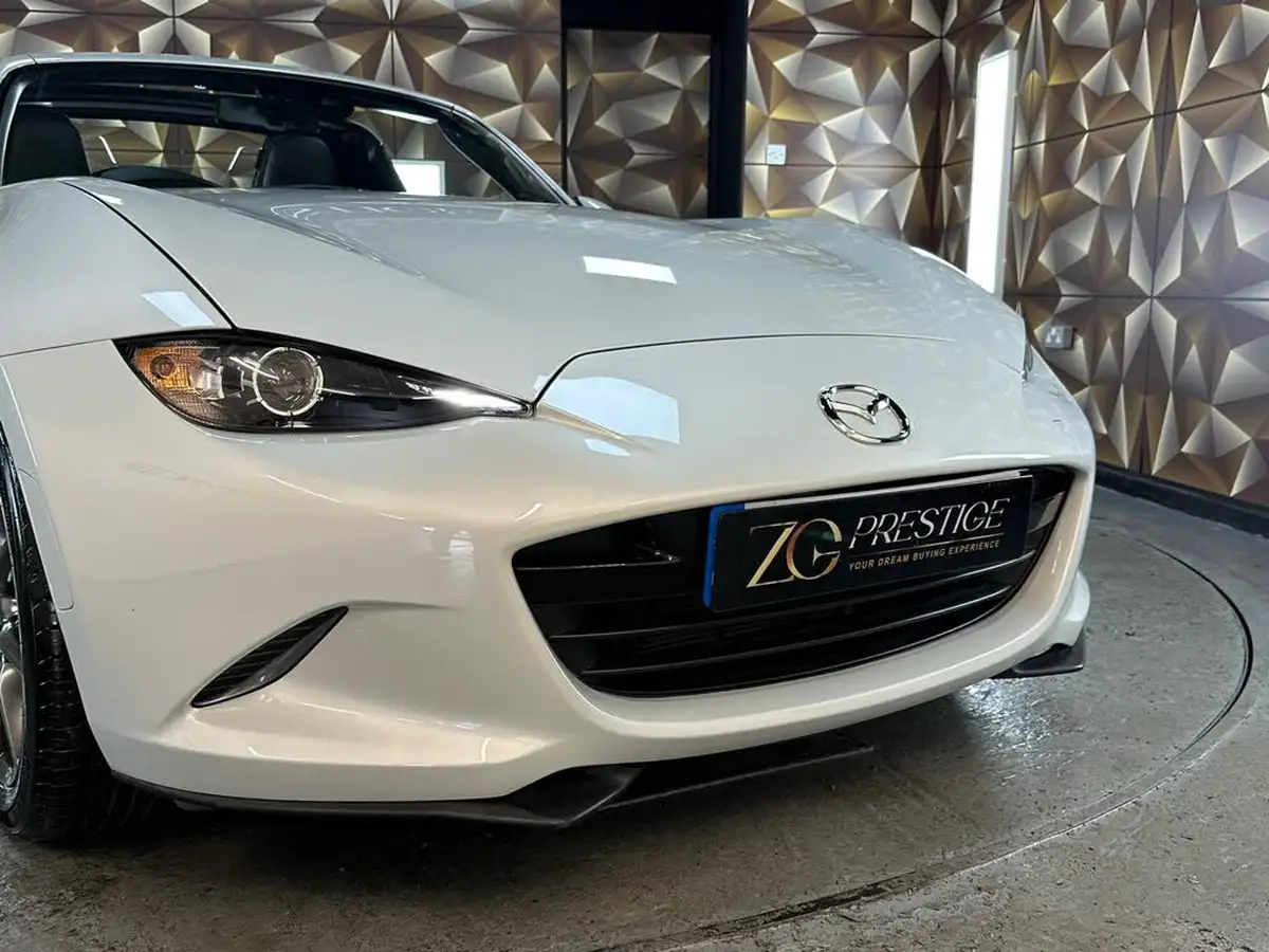 2018-mazda-mx-5-15-sport-nav-rf-big-40