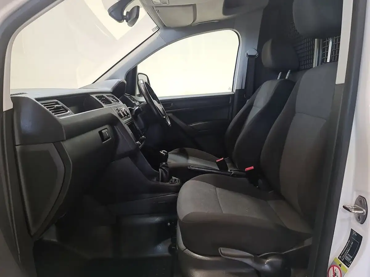 2018-volkswagen-caddy-14-tsi-c20-highline-bmt-dsg-big-10