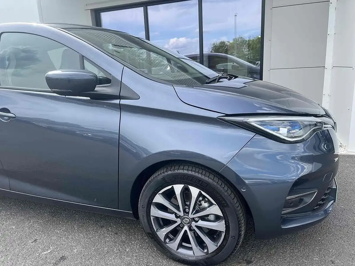 2022-renault-zoe-e-gt-line-big-19