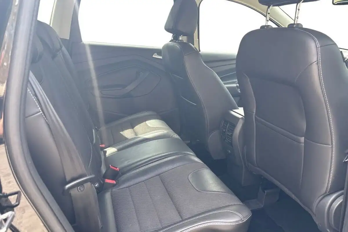 2016-ford-kuga-20tdci-titanium-150ps-big-9